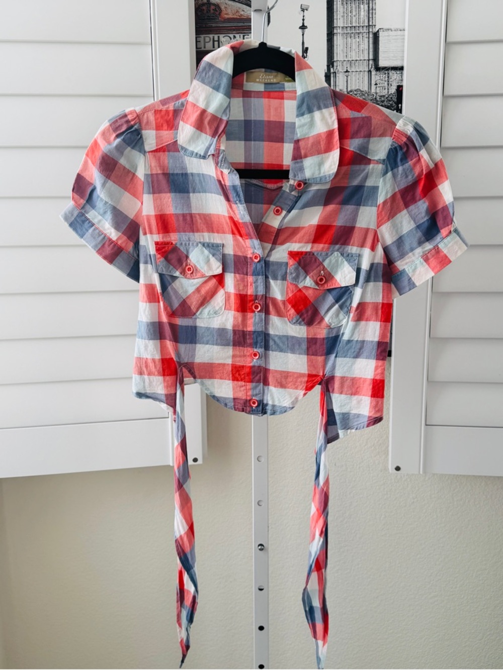 Etam Weekend Plaid Tie-Front Crop Blouse. Size 36/M